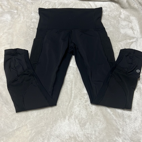 Lululemon Seek The Heat Crop Black size 4 - Picture 6 of 14